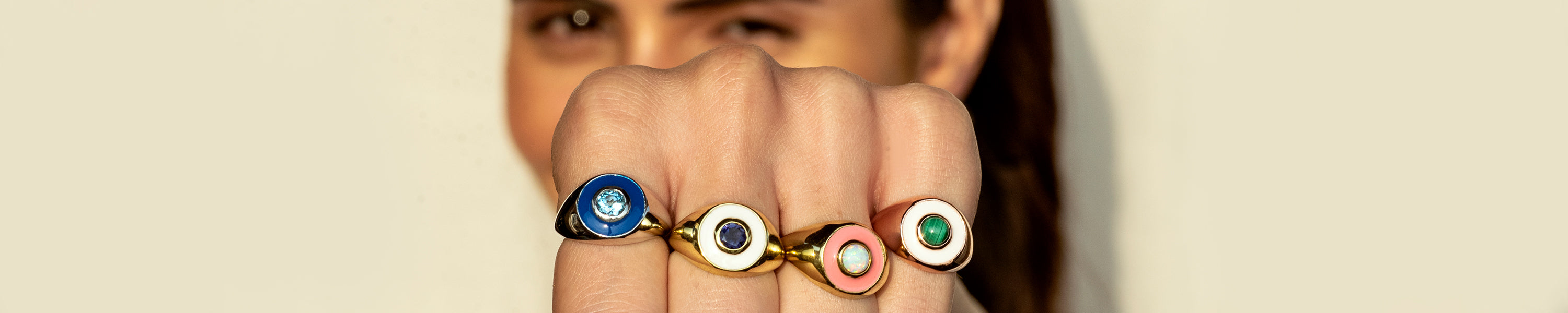 SIGNET RINGS