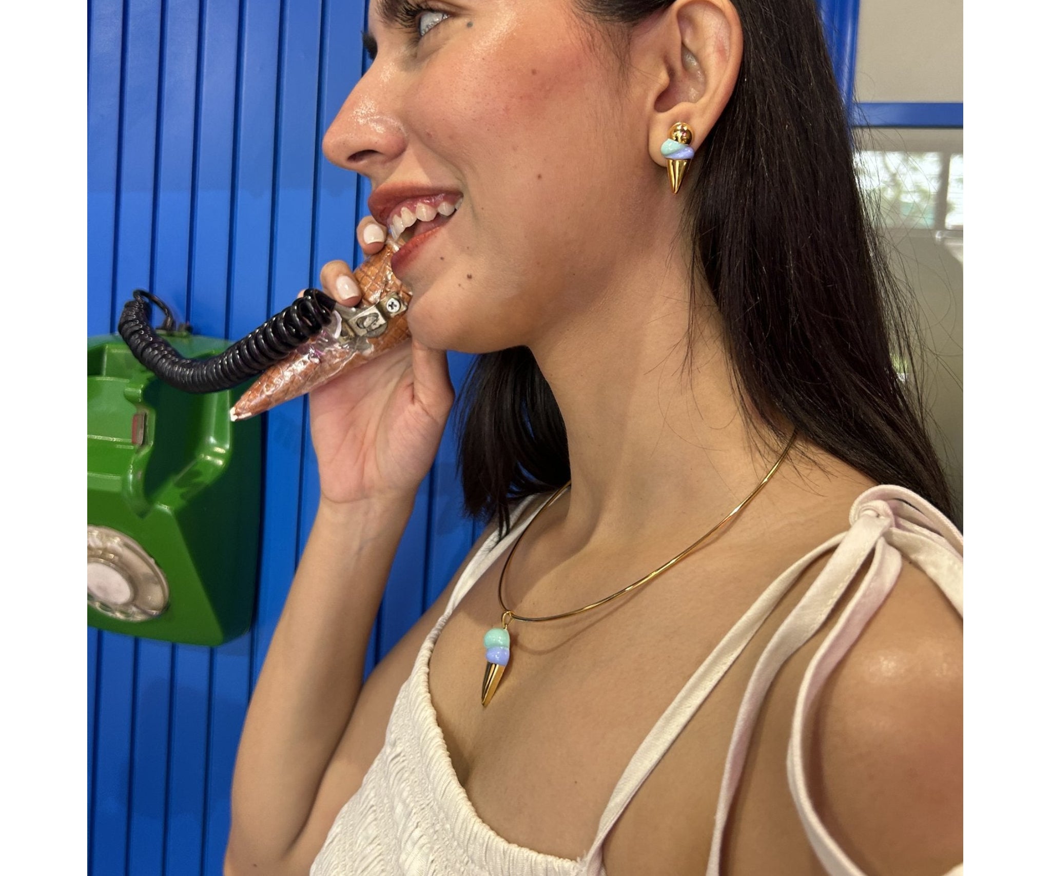 Scoop Enamel Pendant with choker