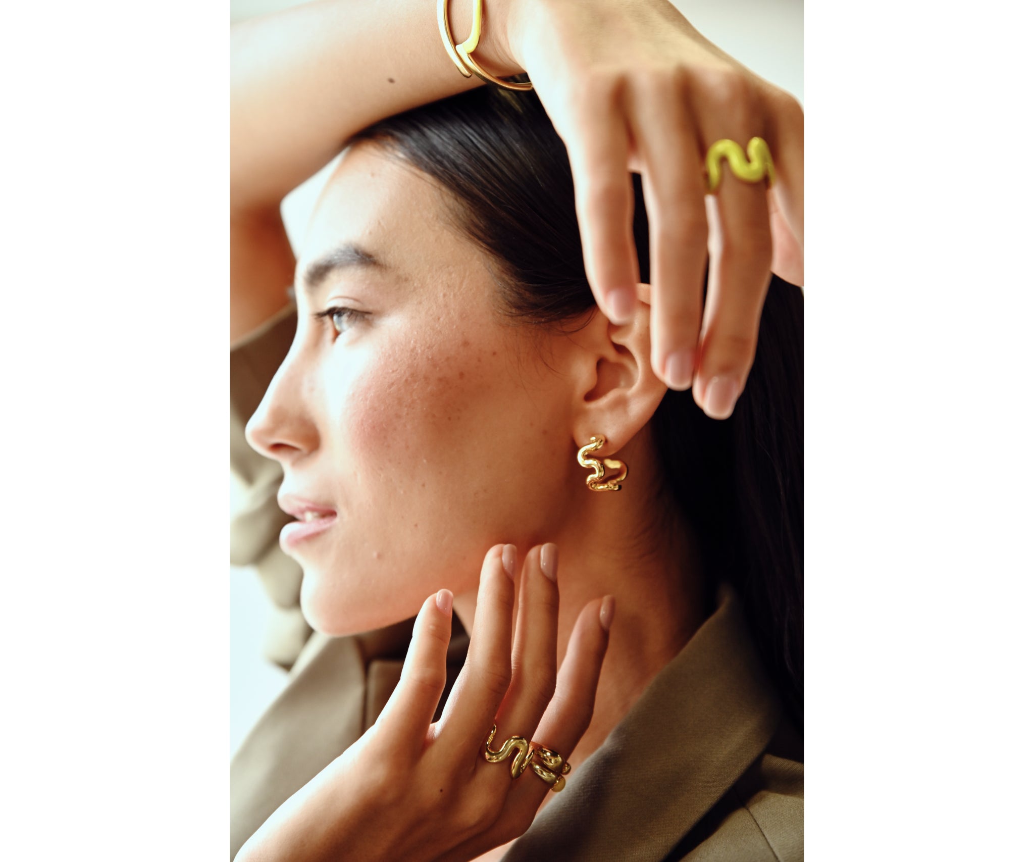 Swirl Solid Hoops