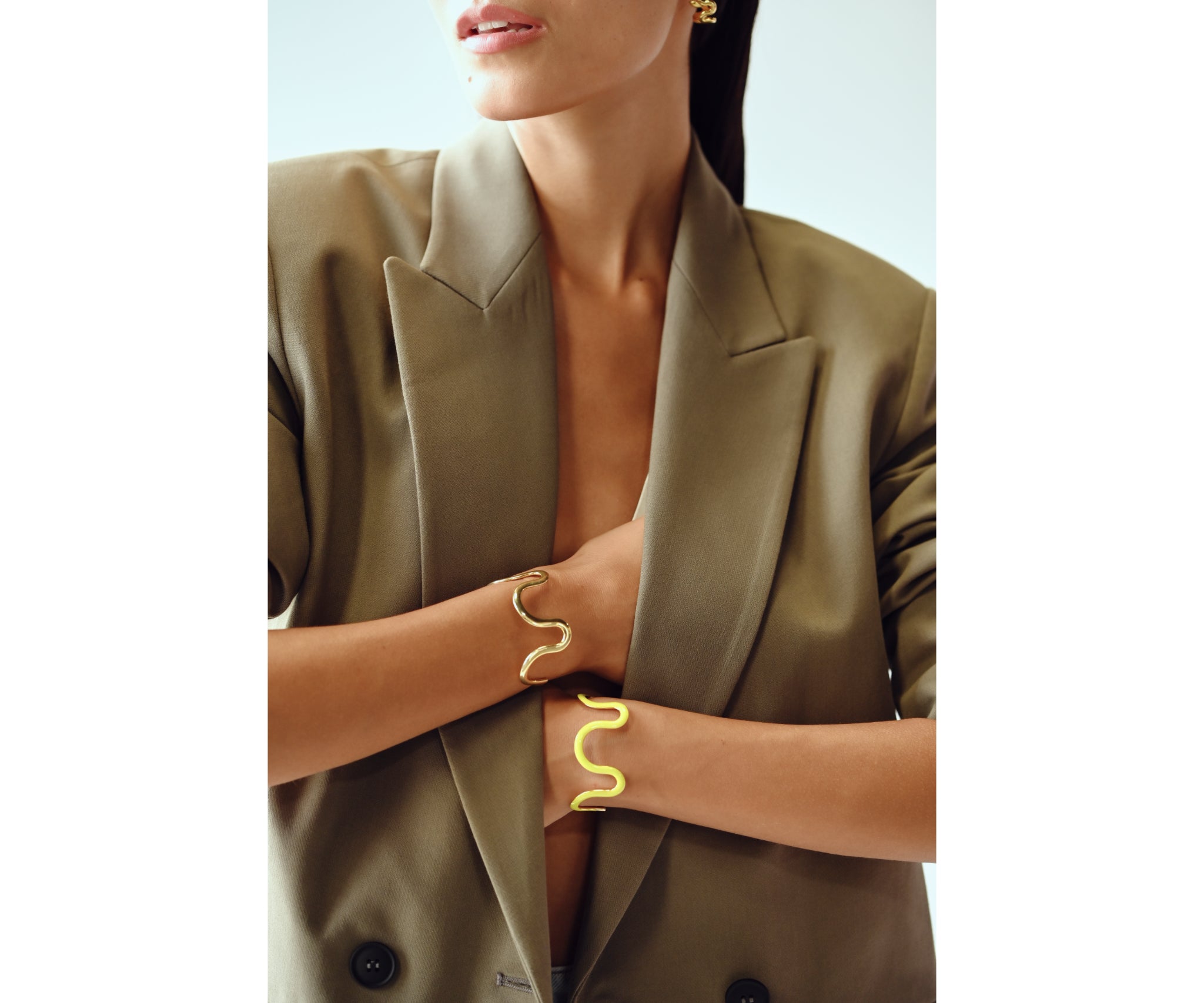 Swirl Solid Cuff