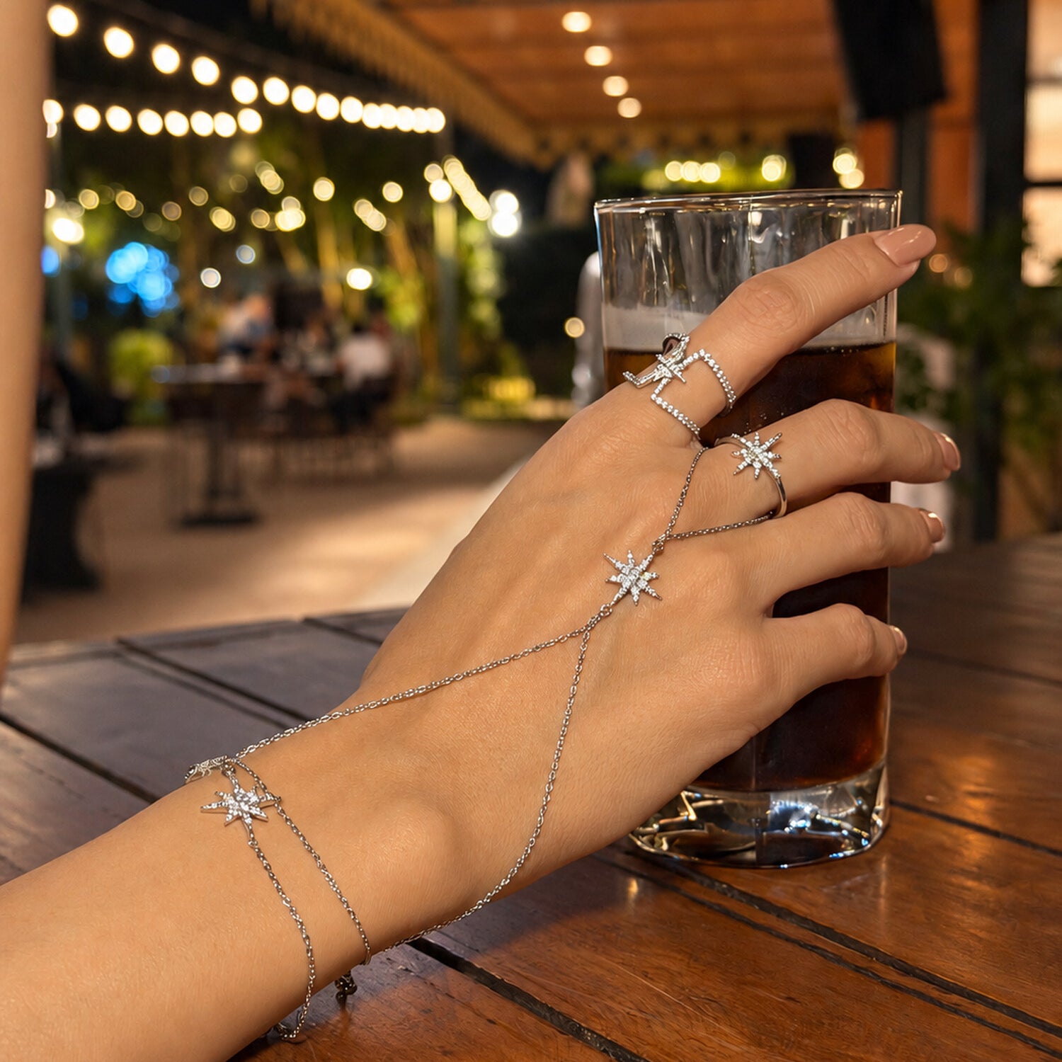 Tara Hand Chain