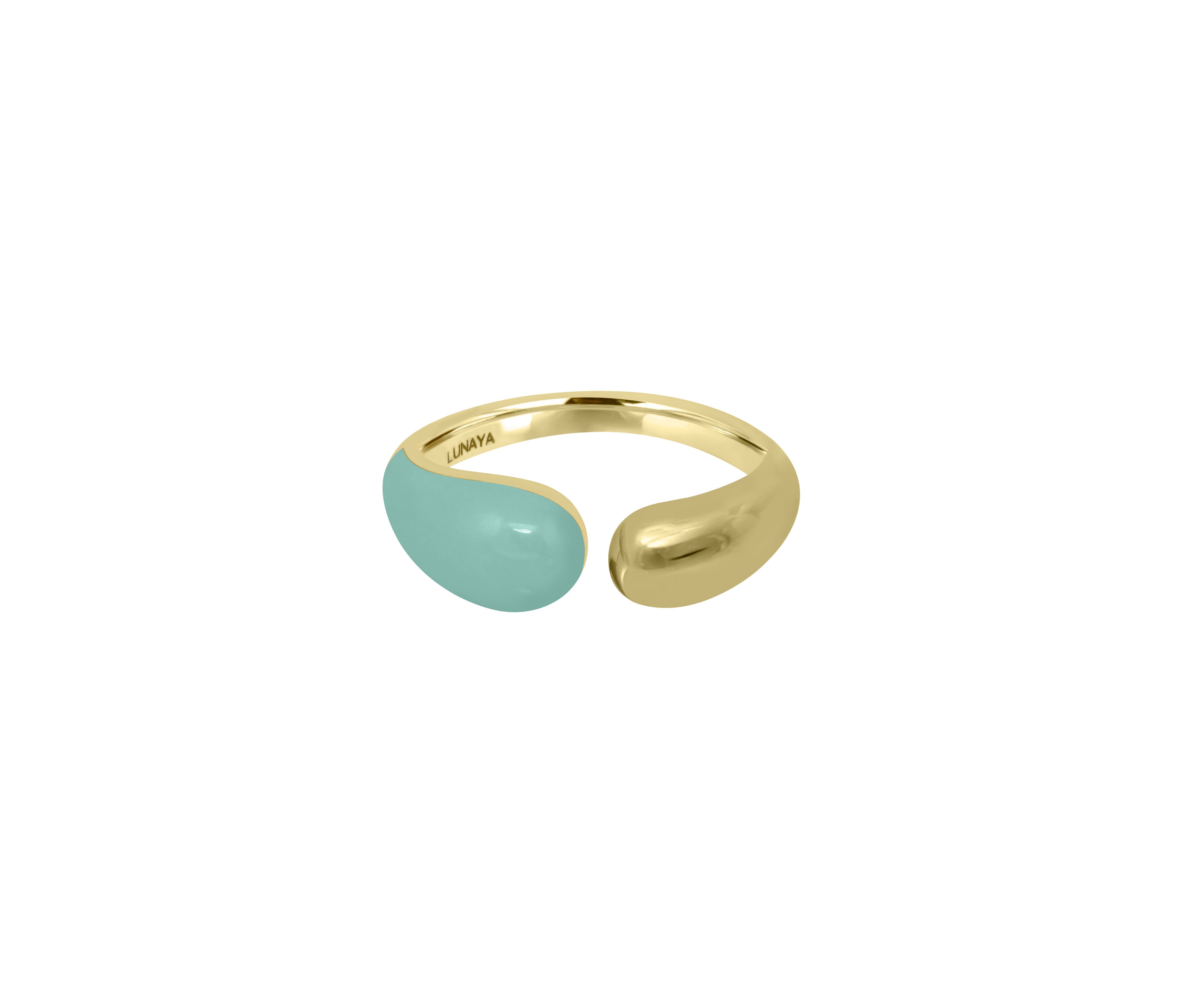 ALIA BHATT IN WHITE PEBBLE POP RINGS