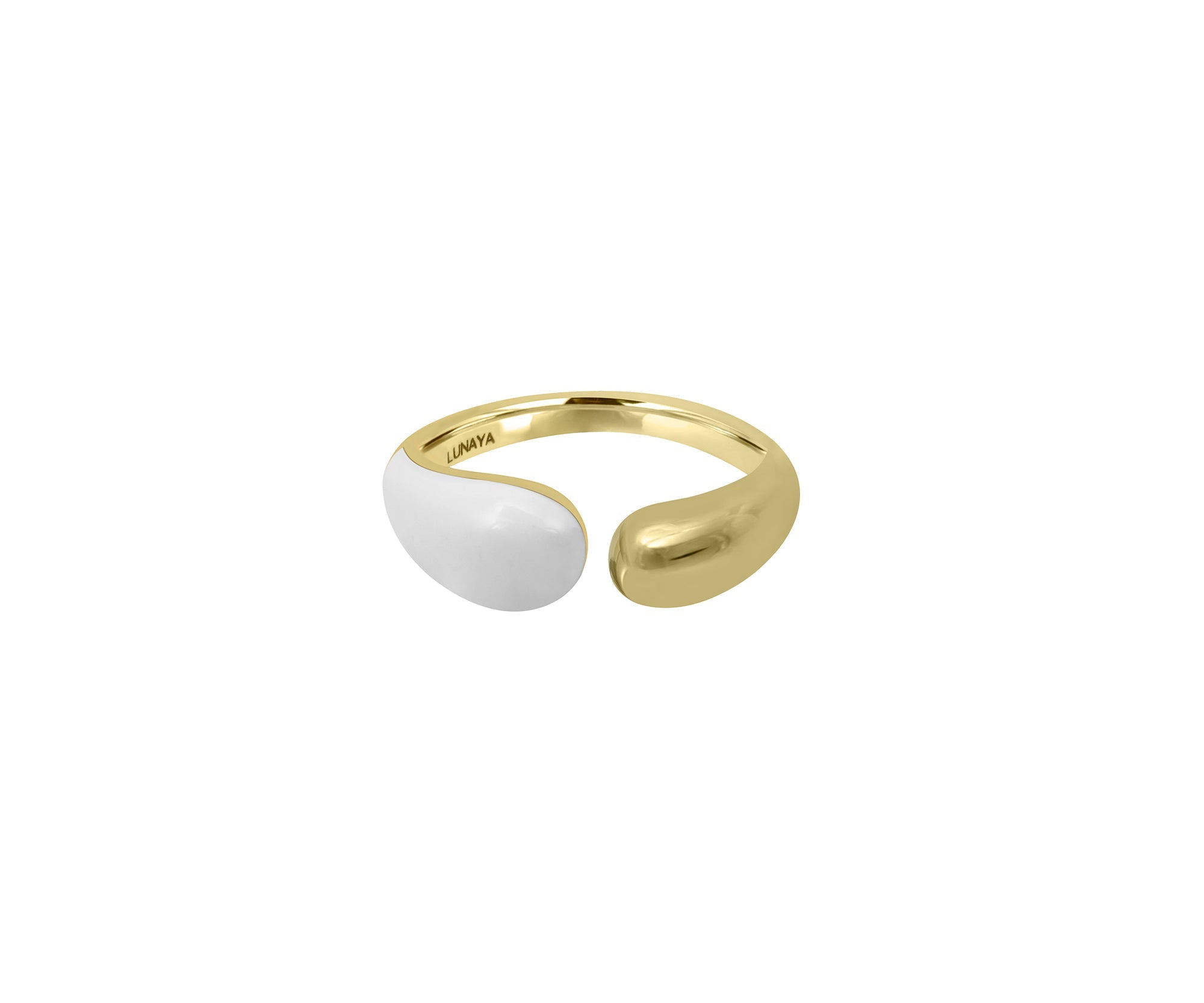 ALIA BHATT IN WHITE PEBBLE POP RINGS