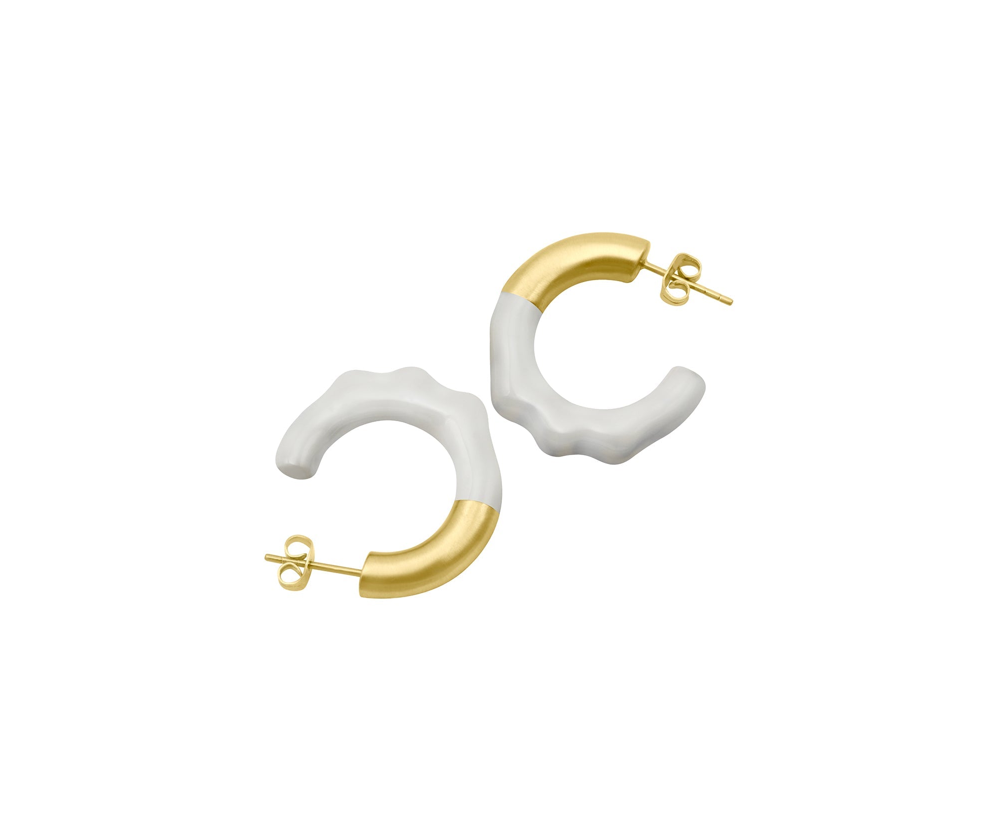 TARA SUTARIA IN MOLTEN HOOPS